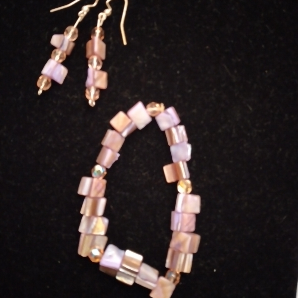 Handcrafted gorgeous set